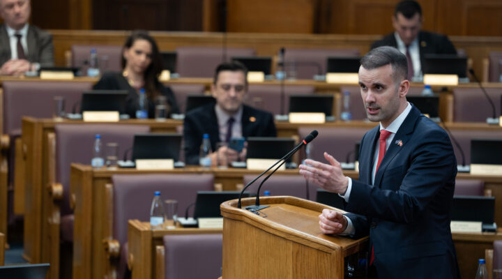 Premijerski sat: Milojko Spajić (FOTO: Skupština CG)